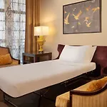 The Ashton Hotel