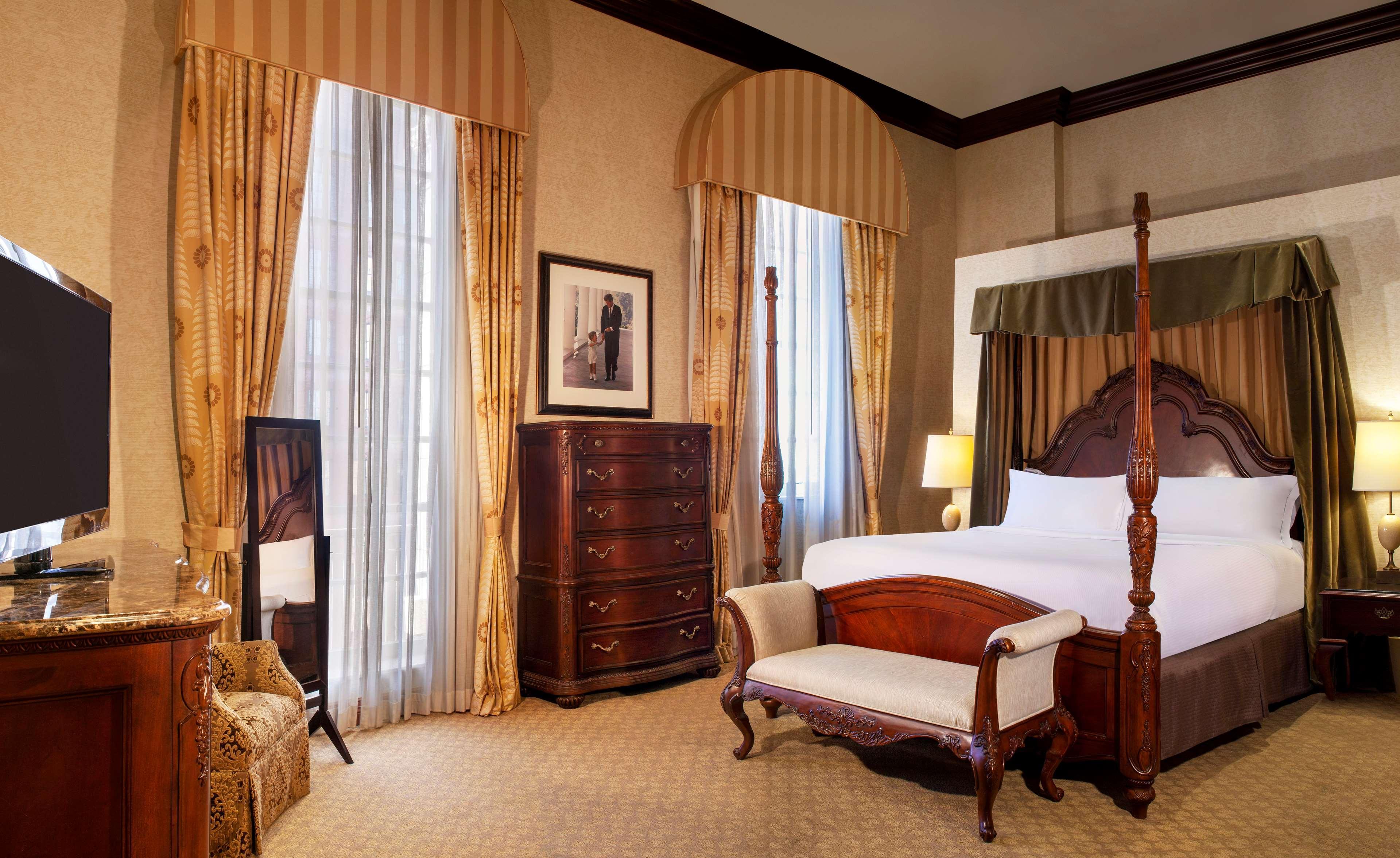 Hilton Worth Hotel Fort Worth
