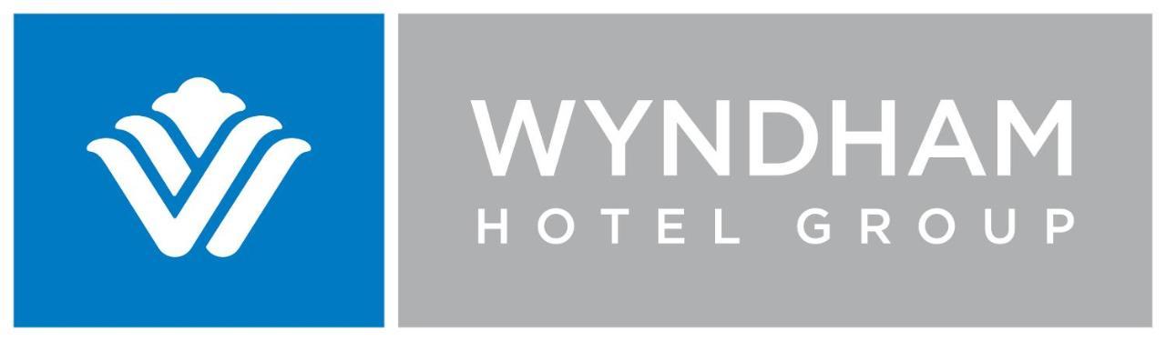 Hotel Super 8 By Wyndham Worth Entertainment District