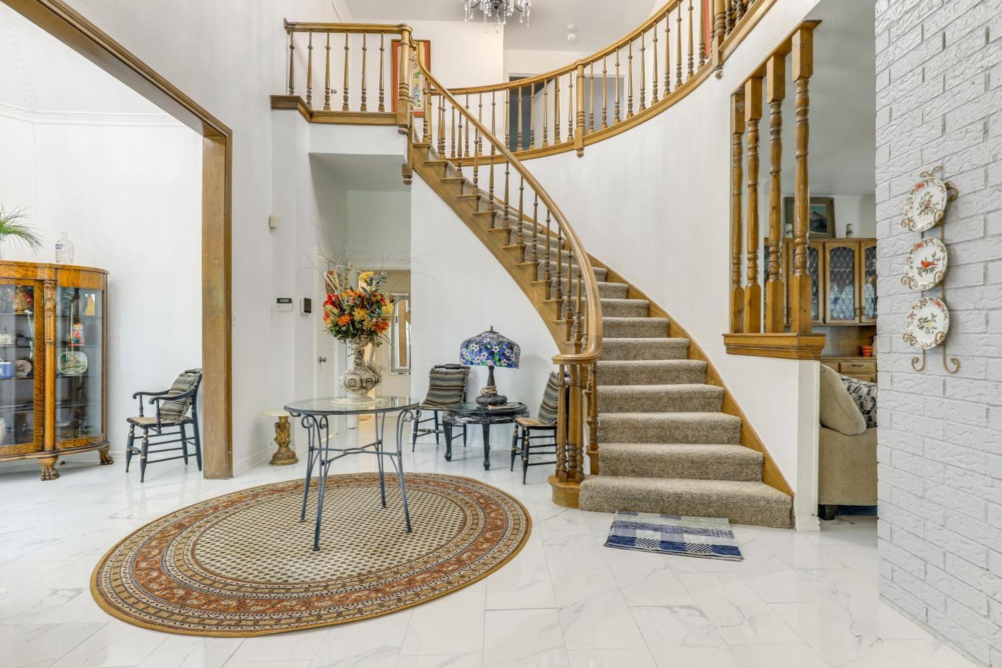 Luxe Worth Retreat With Pool, 11 Mi To Downtown Fort Worth