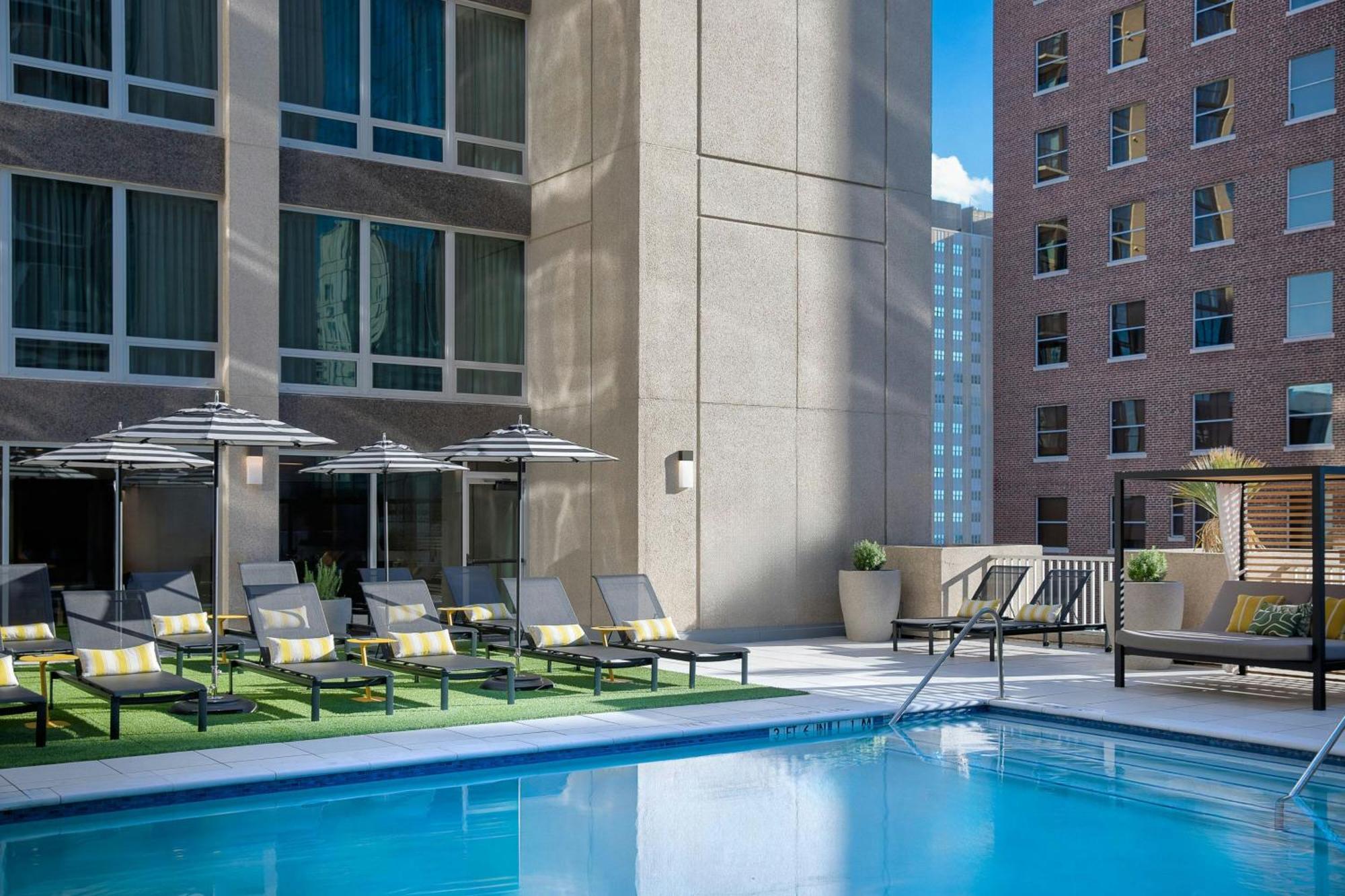 Le Meridien Worth Downtown