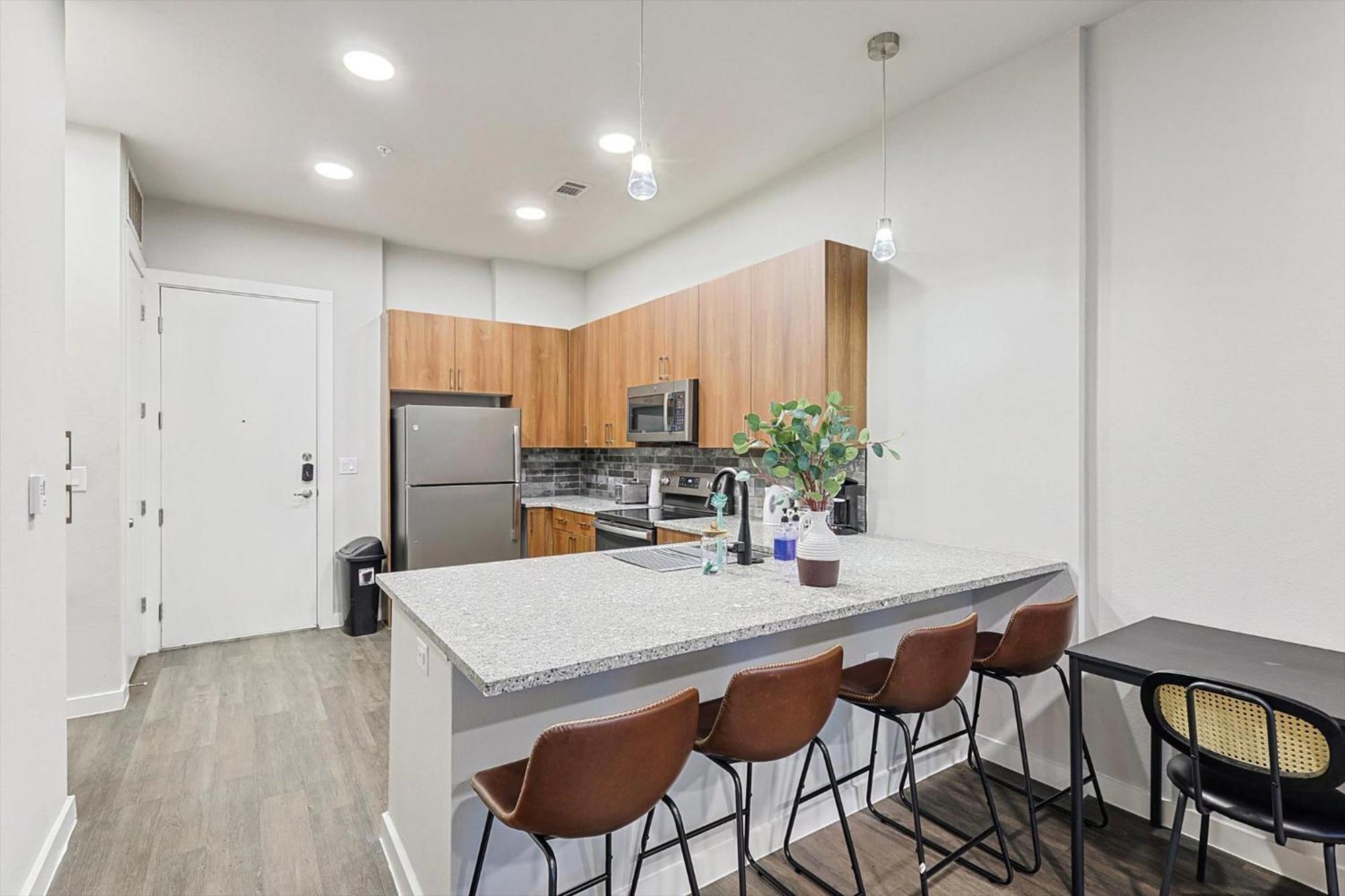 Aparthotel Elegant Downtown 1bd With Pool & Gym