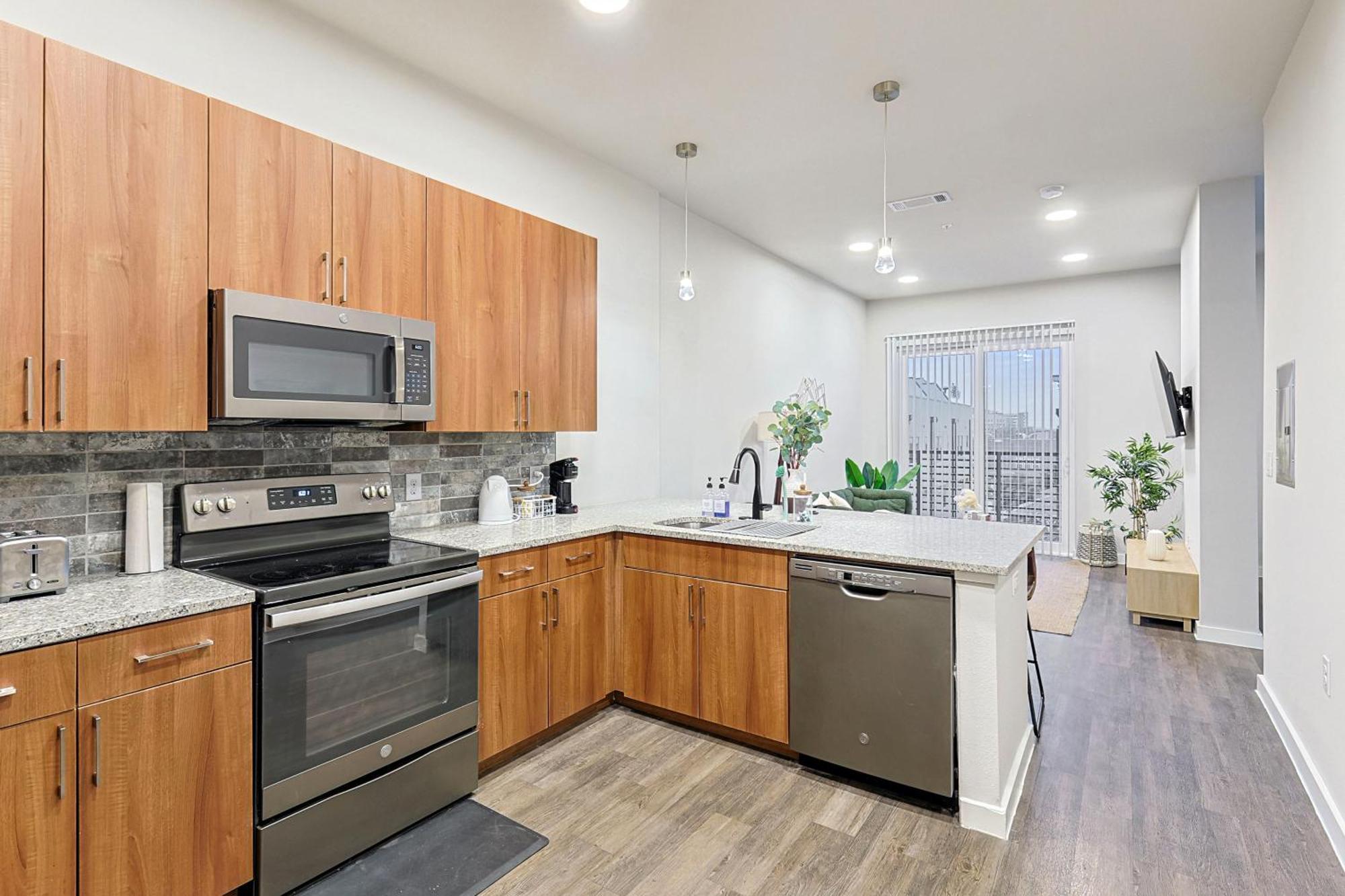 Elegant Downtown 1bd With Pool & Gym Fort Worth