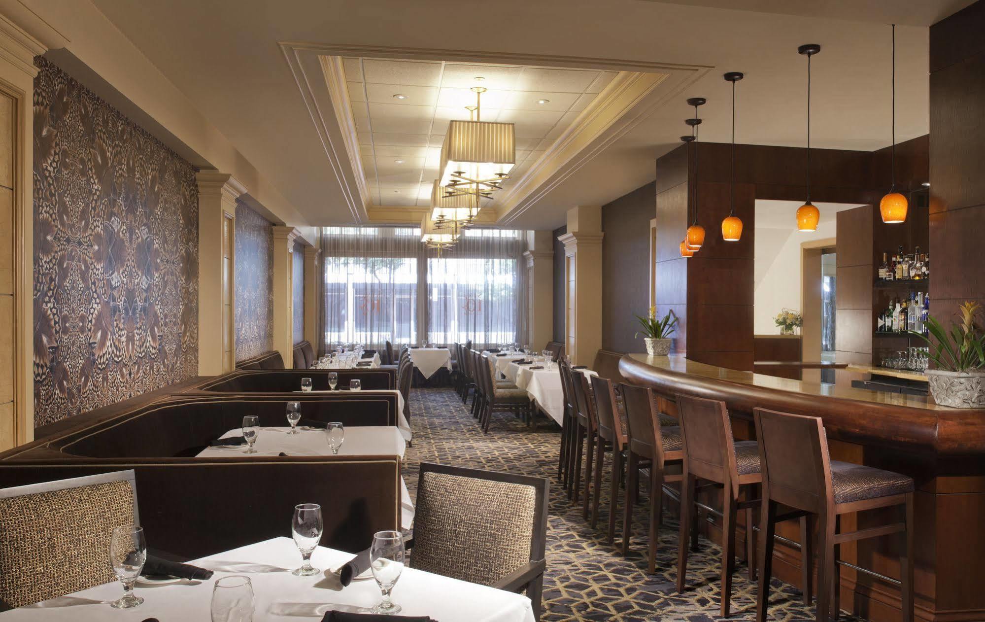 Hotel The Ashton