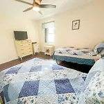 Pool Arcade Ping-Pong Spacious Home Location Near Nascar By Vacation Your Way