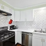Comfy Holiday Loft 8Min From Downtown Fw
