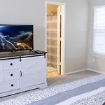 Beautiful Home Quiet Area 30 Days Minimum Stay