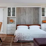 The Worthington Renaissance Fort Worth Hotel