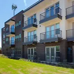 Cozy Haven Steps Away From University Life