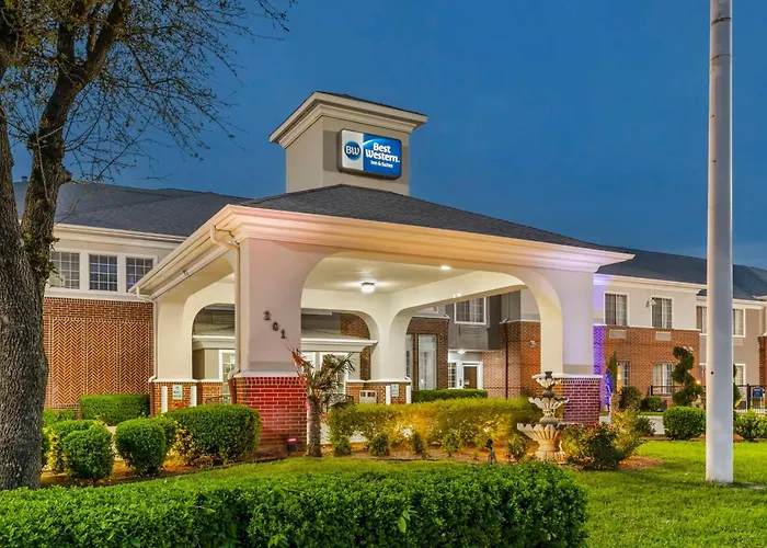 Best Western Fort Worth Inn & Suites