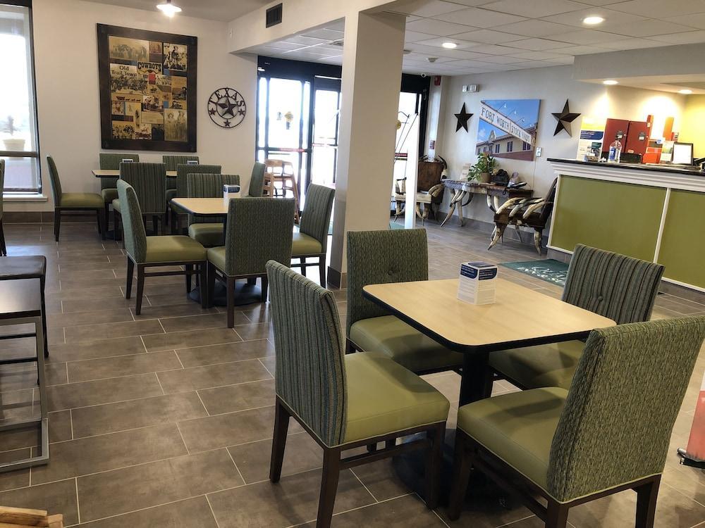 Quality West Worth Inn 2*