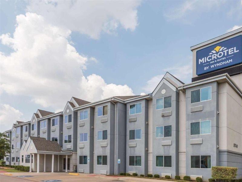 Microtel & By Wyndham Ft. Worth North/at Fossil Hotel 3*