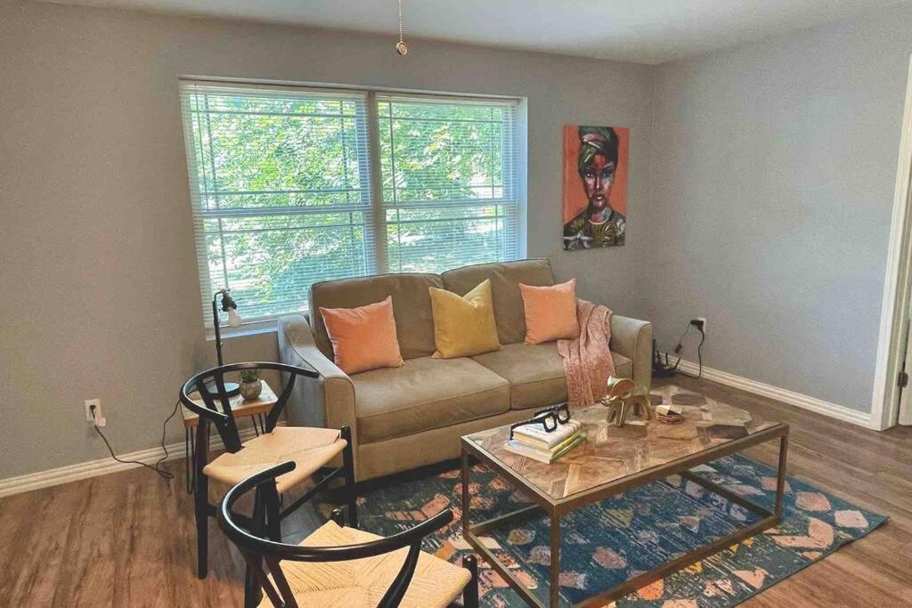 Holiday home **min Frm Dwntwn Fort Worth*modern*cozy*townhome**