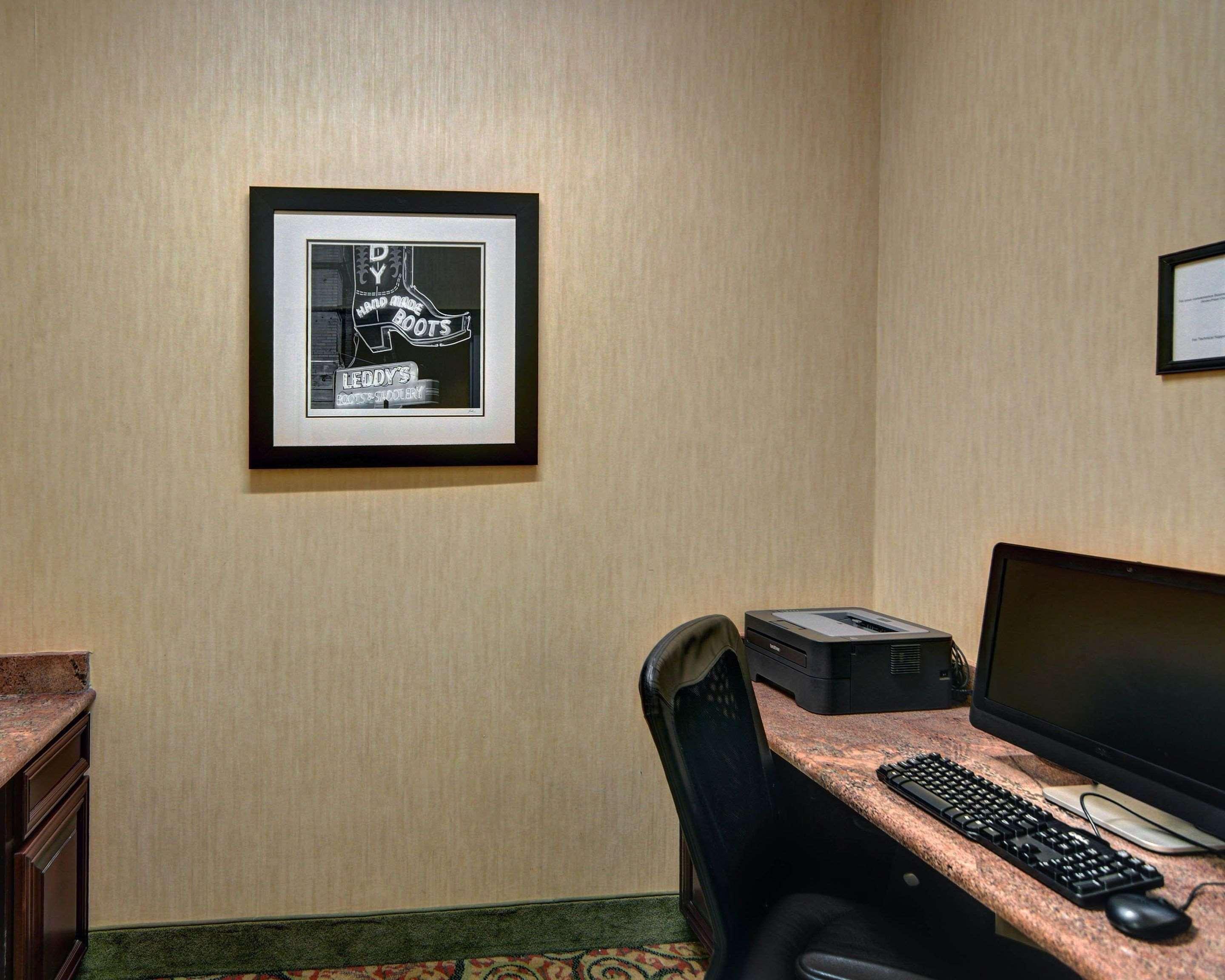 Hotel Comfort Worth South 2*
