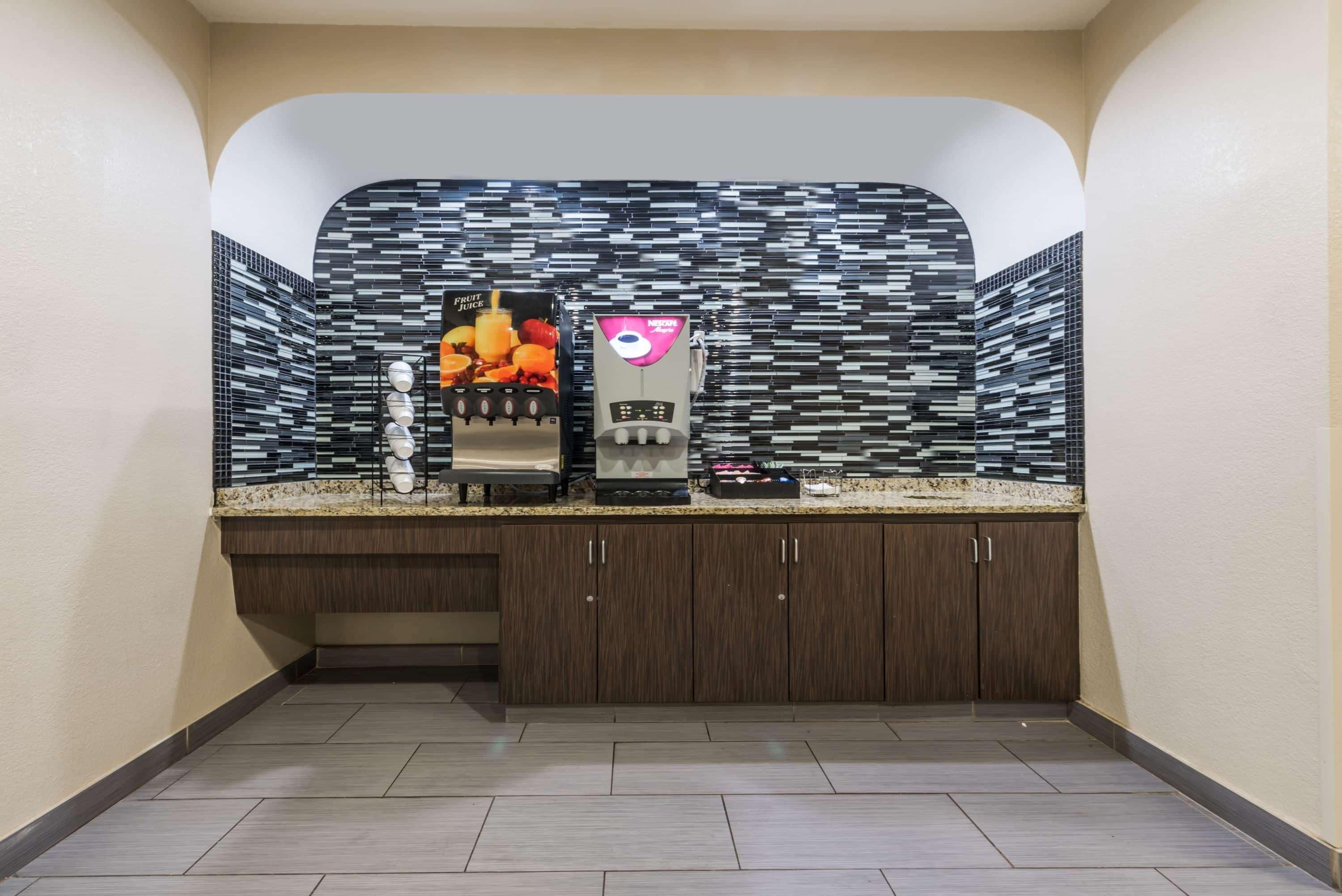 Hotel Microtel & By Wyndham Ft. Worth North/at Fossil
