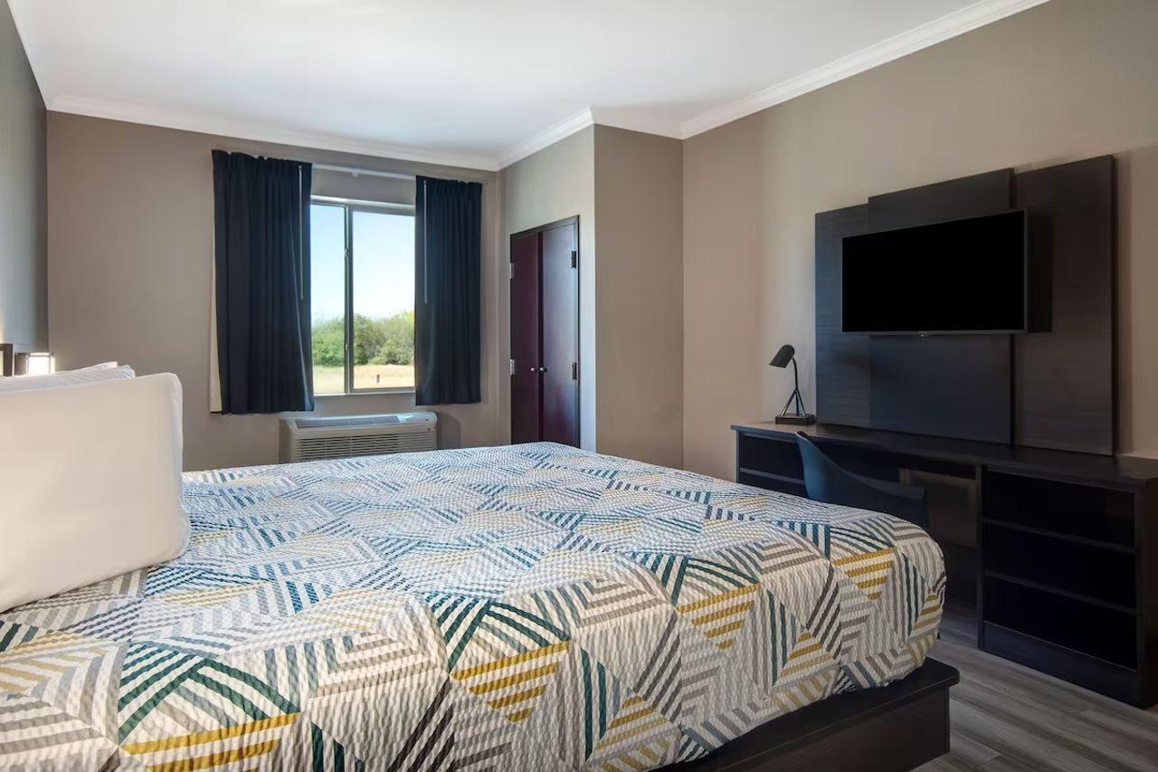 Hotel Comfort Worth South 2*
