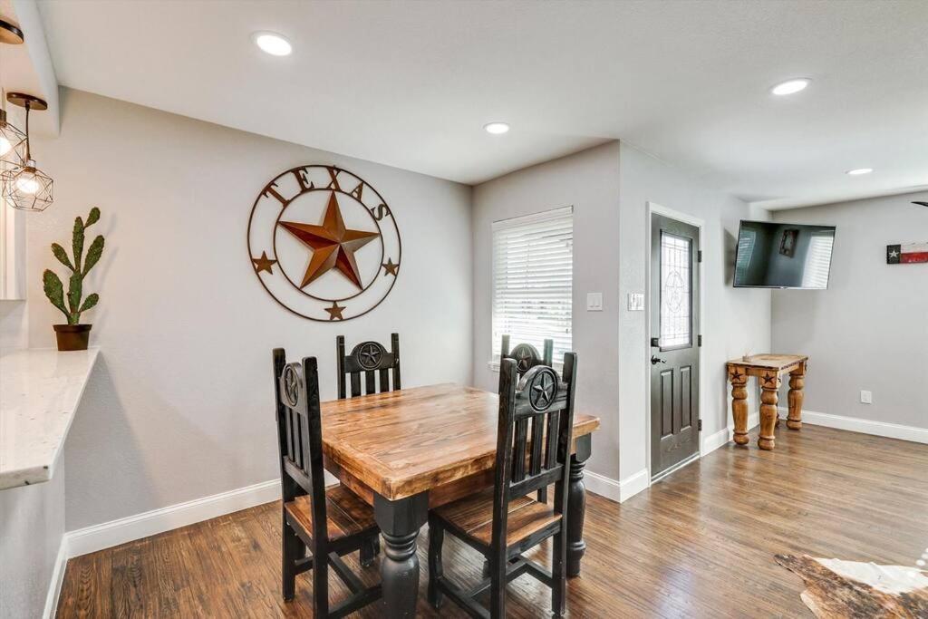 Holiday home The Texas Experience Near The Stockyards!