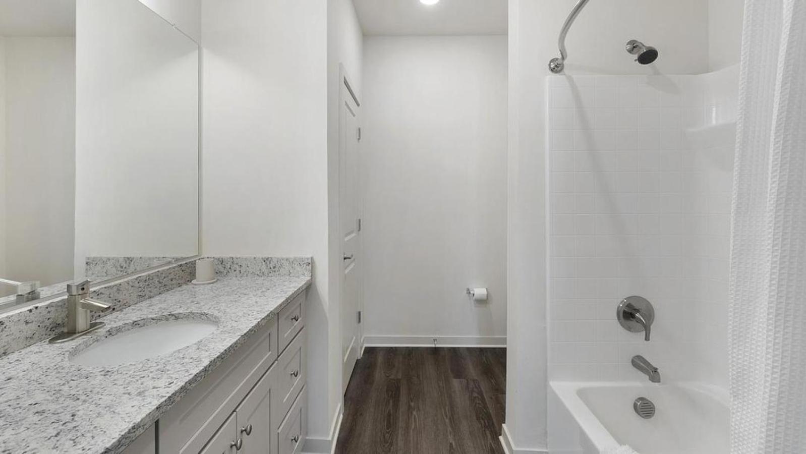Apartment Landing Modern With Amazing Amenities Fort Worth