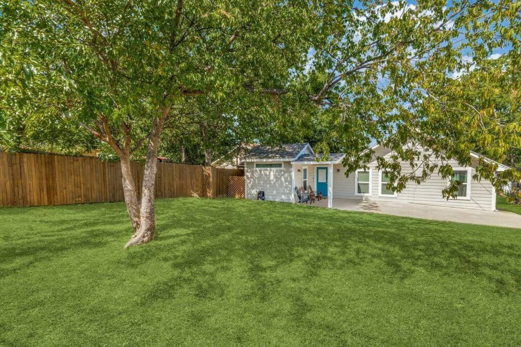Stockyards Cowtown Outpost-less Than 4 Minutes To Stockyards-sleeps 8 Fort Worth
