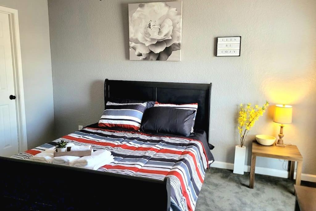 Apartment Cozy Fortworth Near *10mins To Downtown*fort Worth Zoo