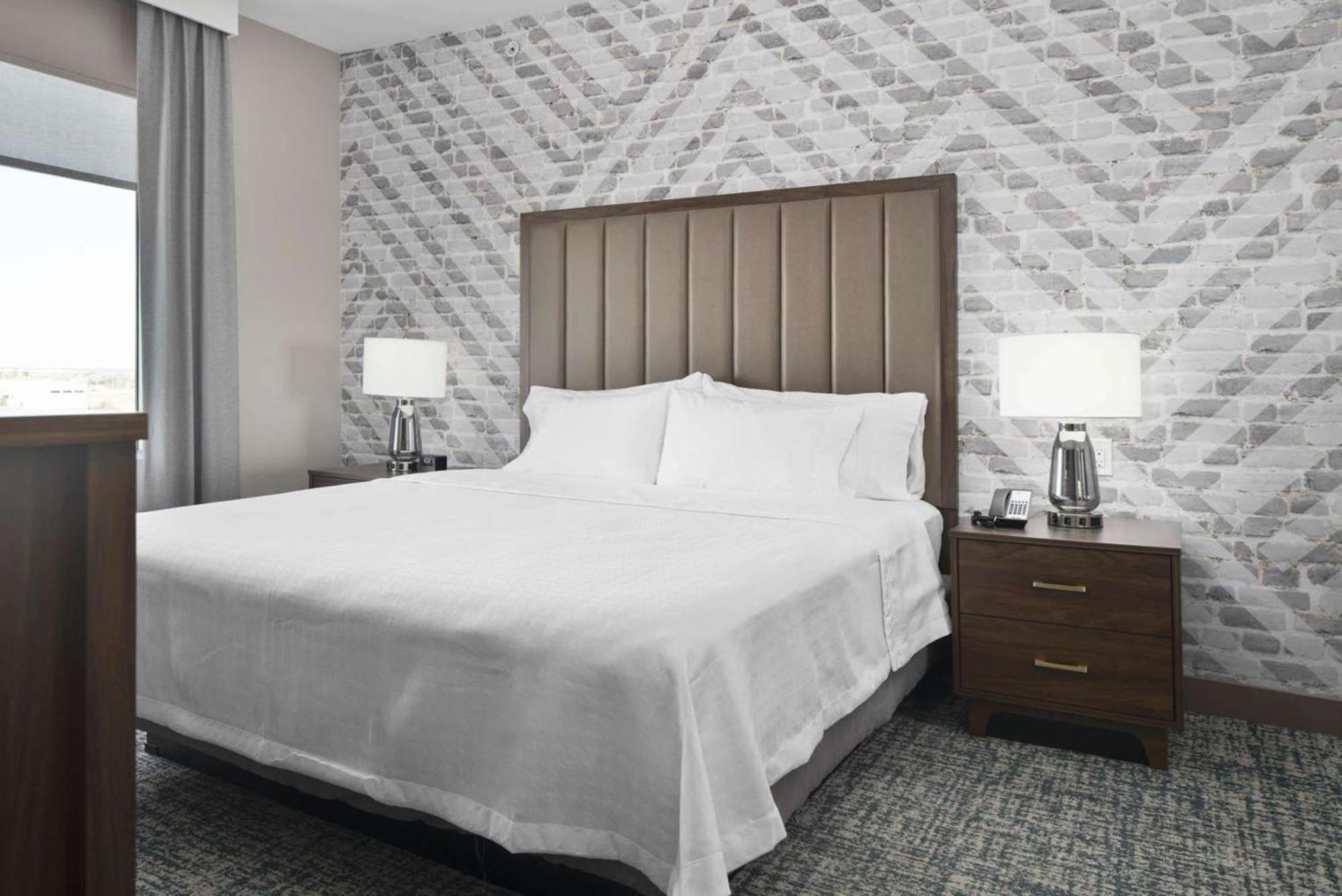 Homewood By Hilton Dfw Airport South, Tx 3*