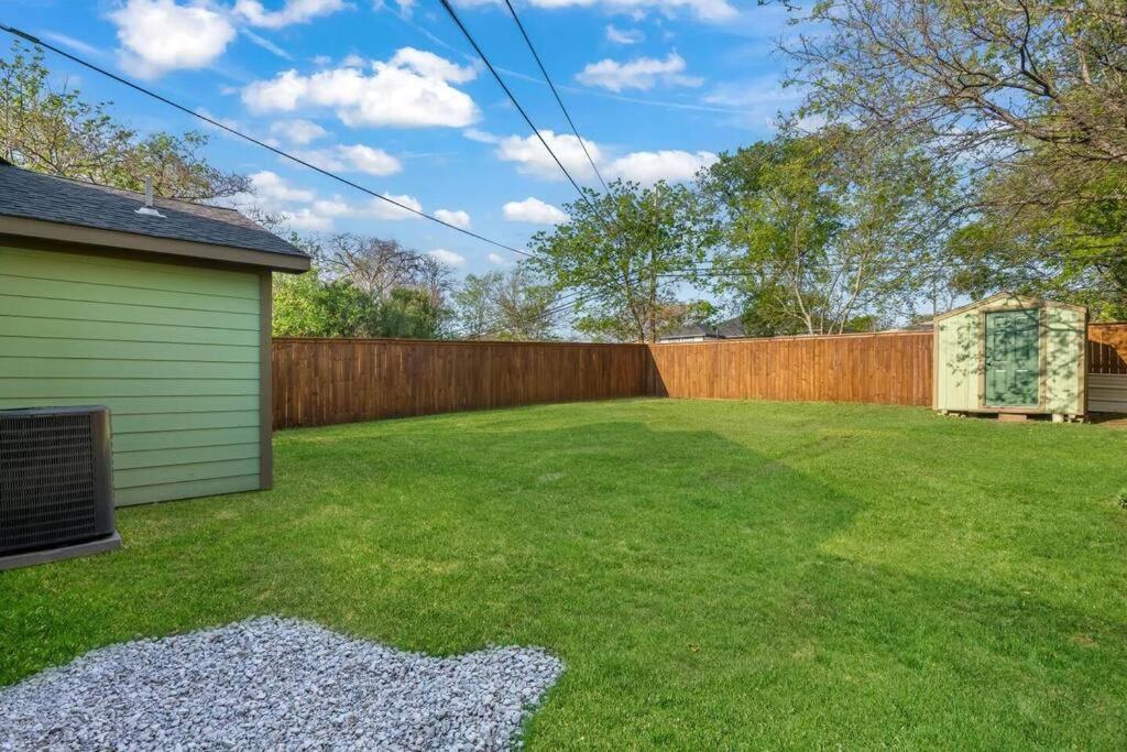 Holiday home Stockyards 5 Mins!-new!-sleeps 8. Cowboy *