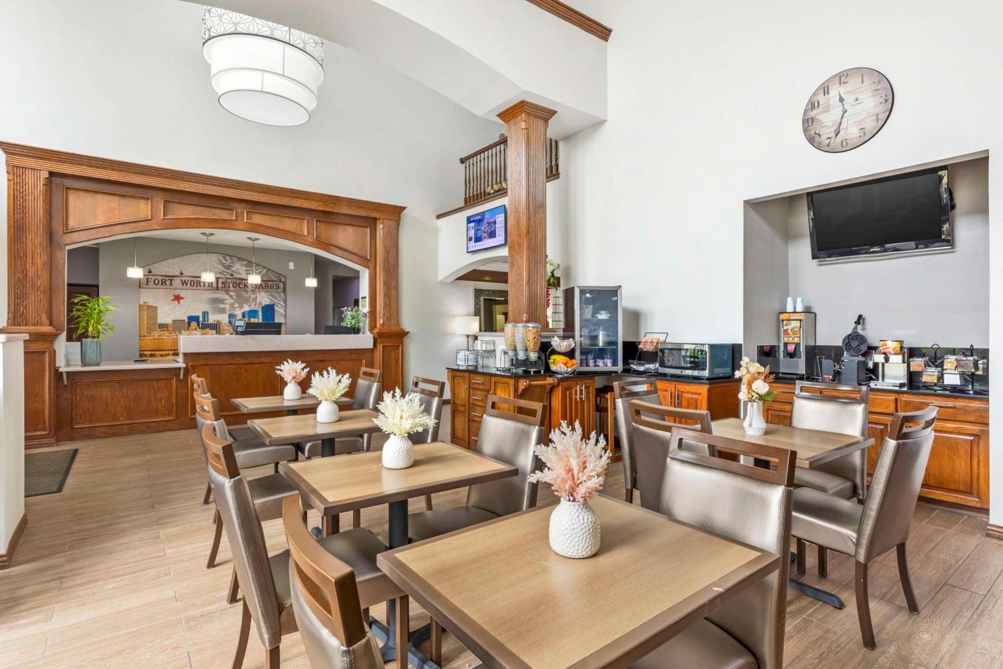 Western Worth & Hotel 3*