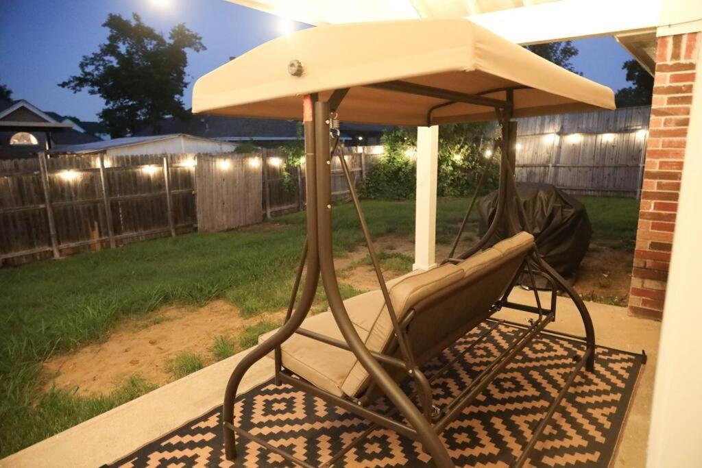 Holiday home Tx Getaway Ps5-xbox, Gameroom, Bbq, Attractions
