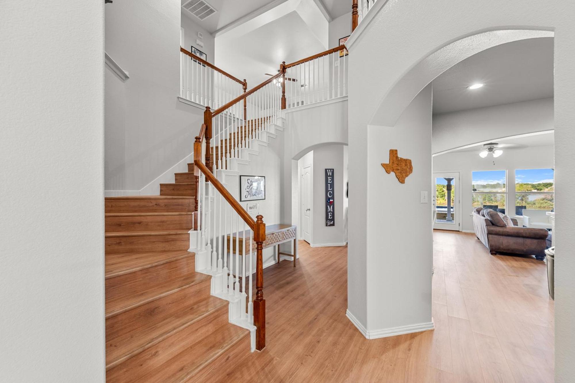 House - Amazing Views & Pool Arlington * Fort Worth