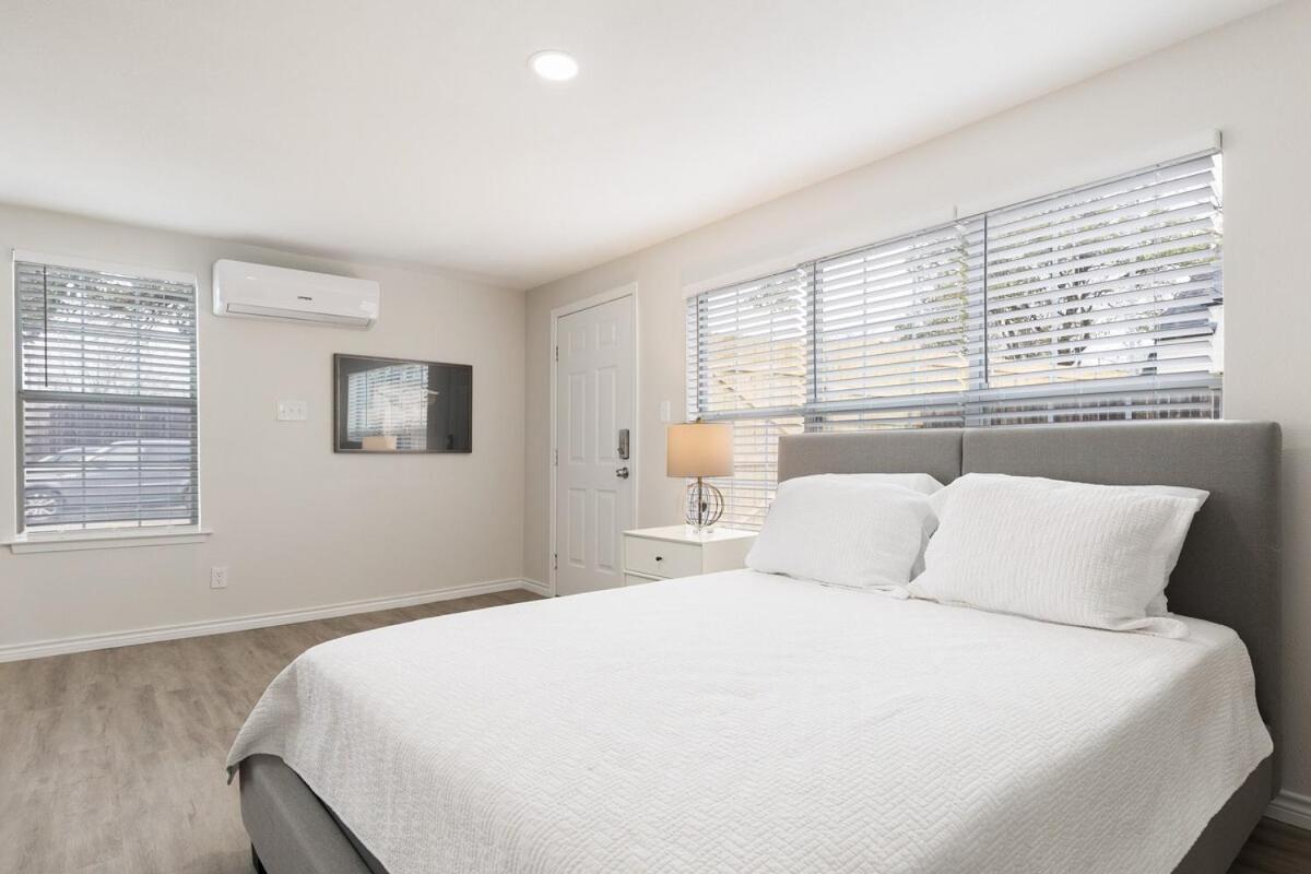 Calmont Guest house *