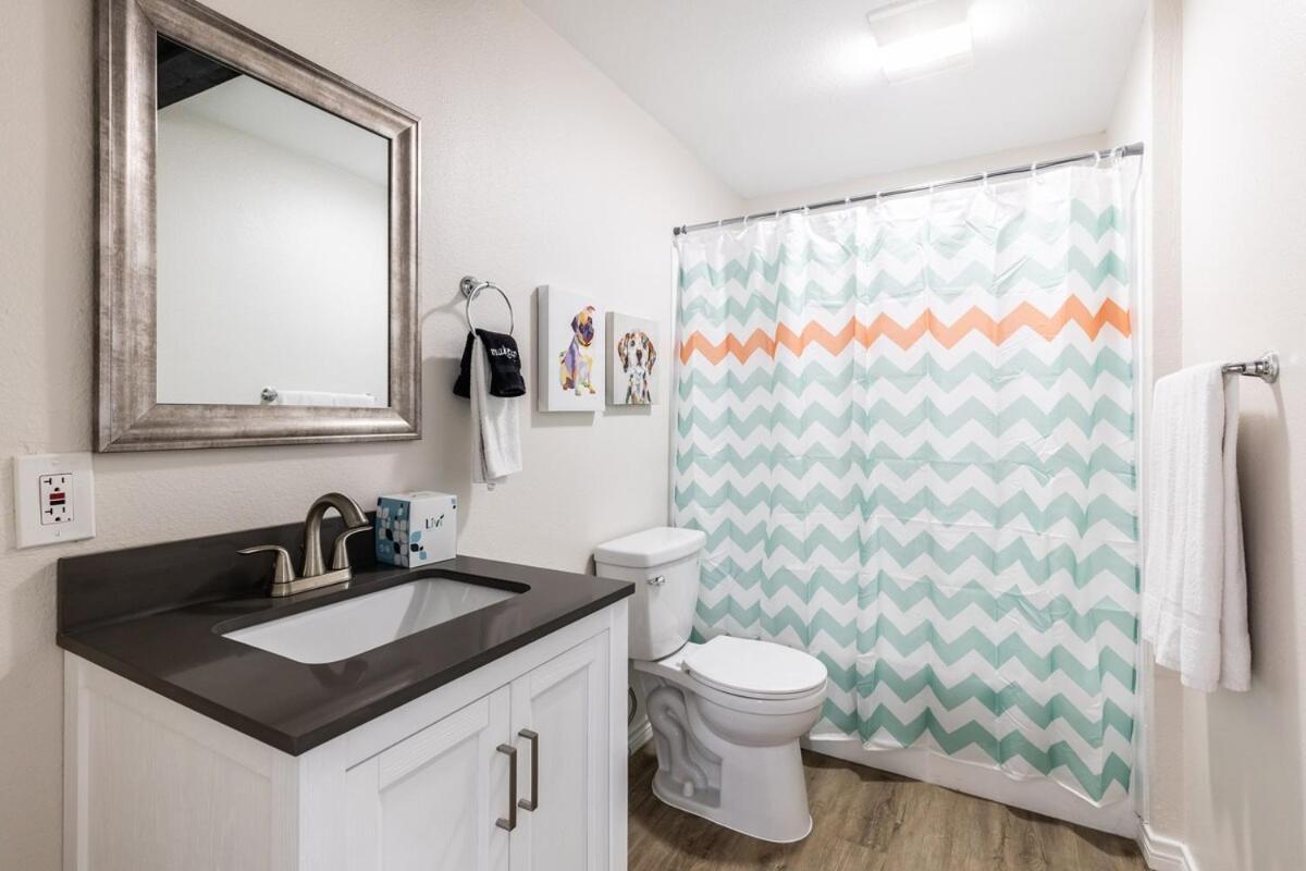 Guest house Calmont Fort Worth