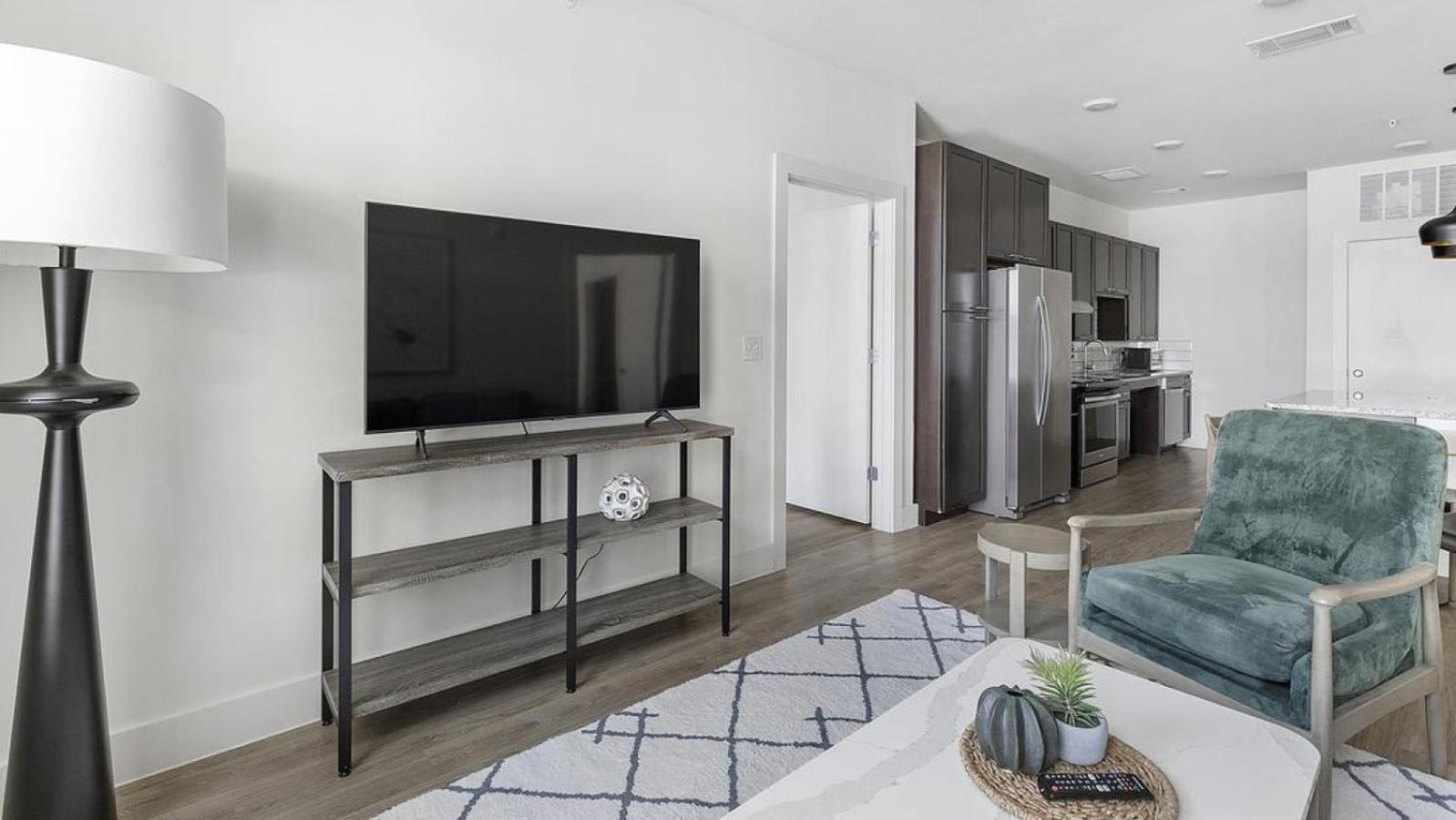 Apartment Landing At The Standard River District - 2 Bedrooms In River District Fort Worth