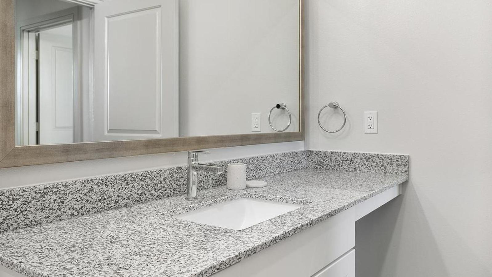 Landing At Chaparral Ranch - 1 Bedroom In Chisholm Trail Ranch