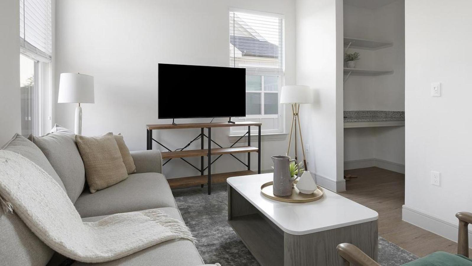 Landing At Chaparral Ranch - 1 Bedroom In Chisholm Trail Ranch Apartment *