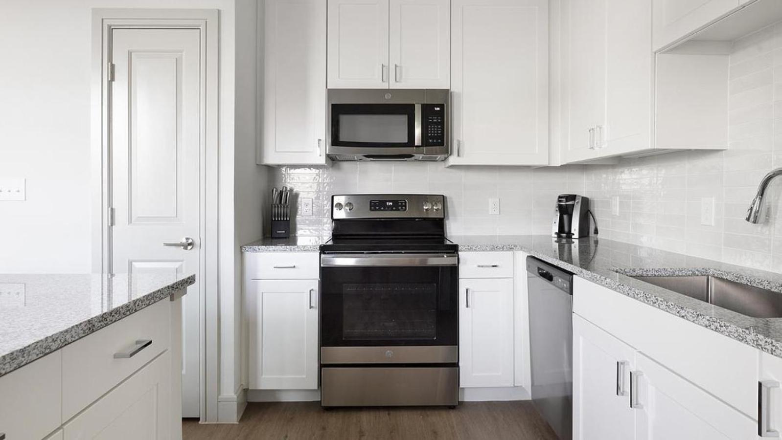 Landing At Chaparral Ranch - 1 Bedroom In Chisholm Trail Ranch Fort Worth