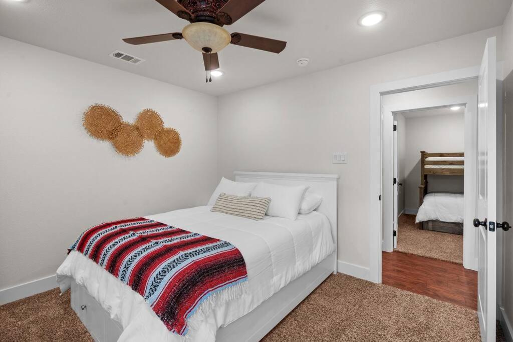 Dfw 4 Bedroom , New Construction Fort Worth
