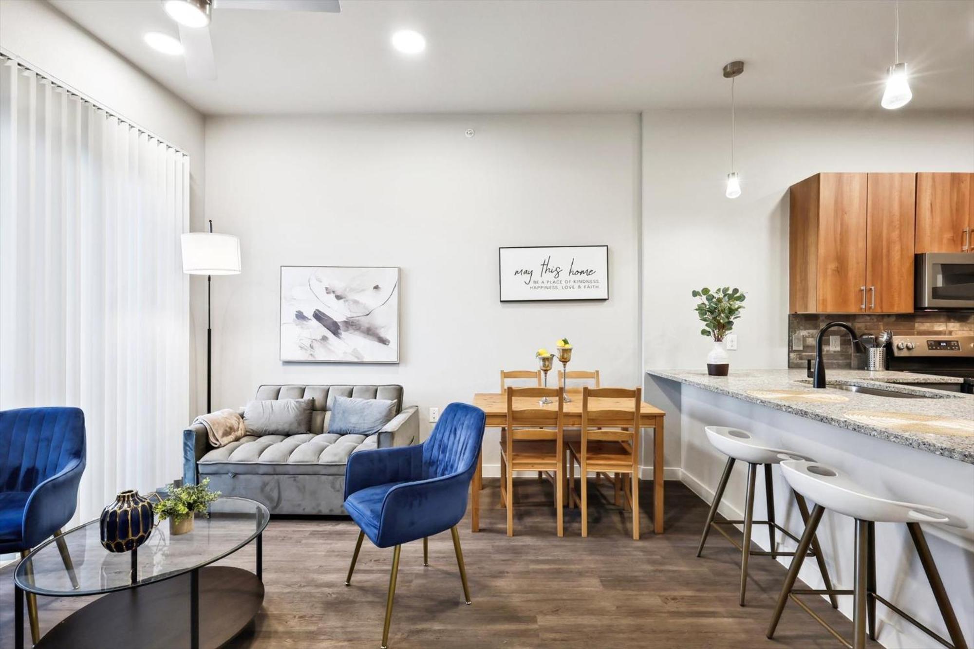 Apartment The Grand Urban Haven, 2 Bedroom, Pool, Gym, Parking