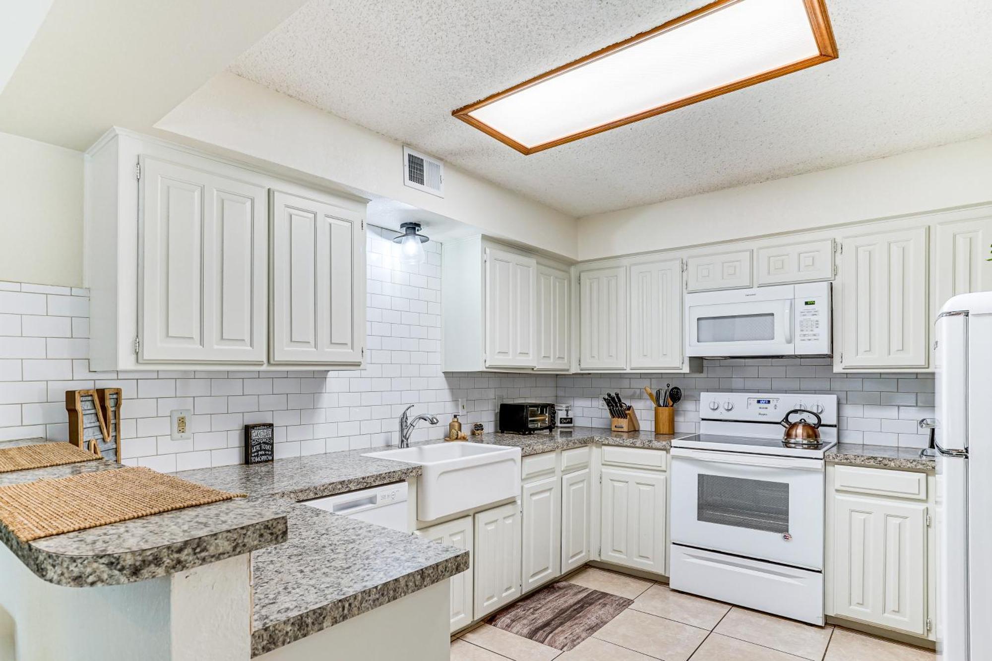 Charming Worth Townhome 4 Mi To Atandt Stadium Holiday home Fort Worth