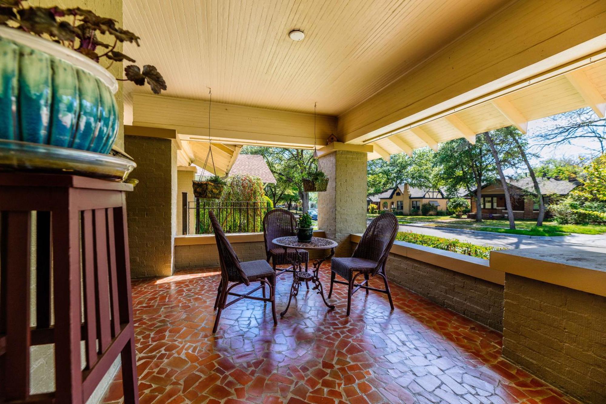 Mistletoe Heights Holiday home