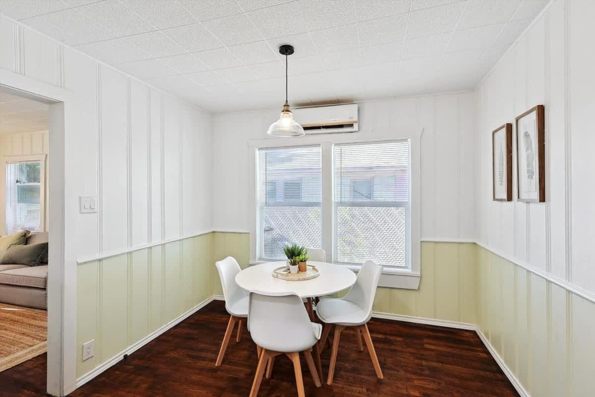 Comfy Loft 8min From Downtown Fw Apartment