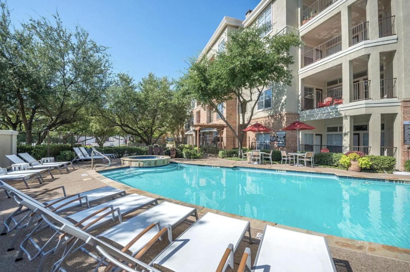 Apartment Landing At The Henderson - 1 Bedroom In Upper West Side Fort Worth