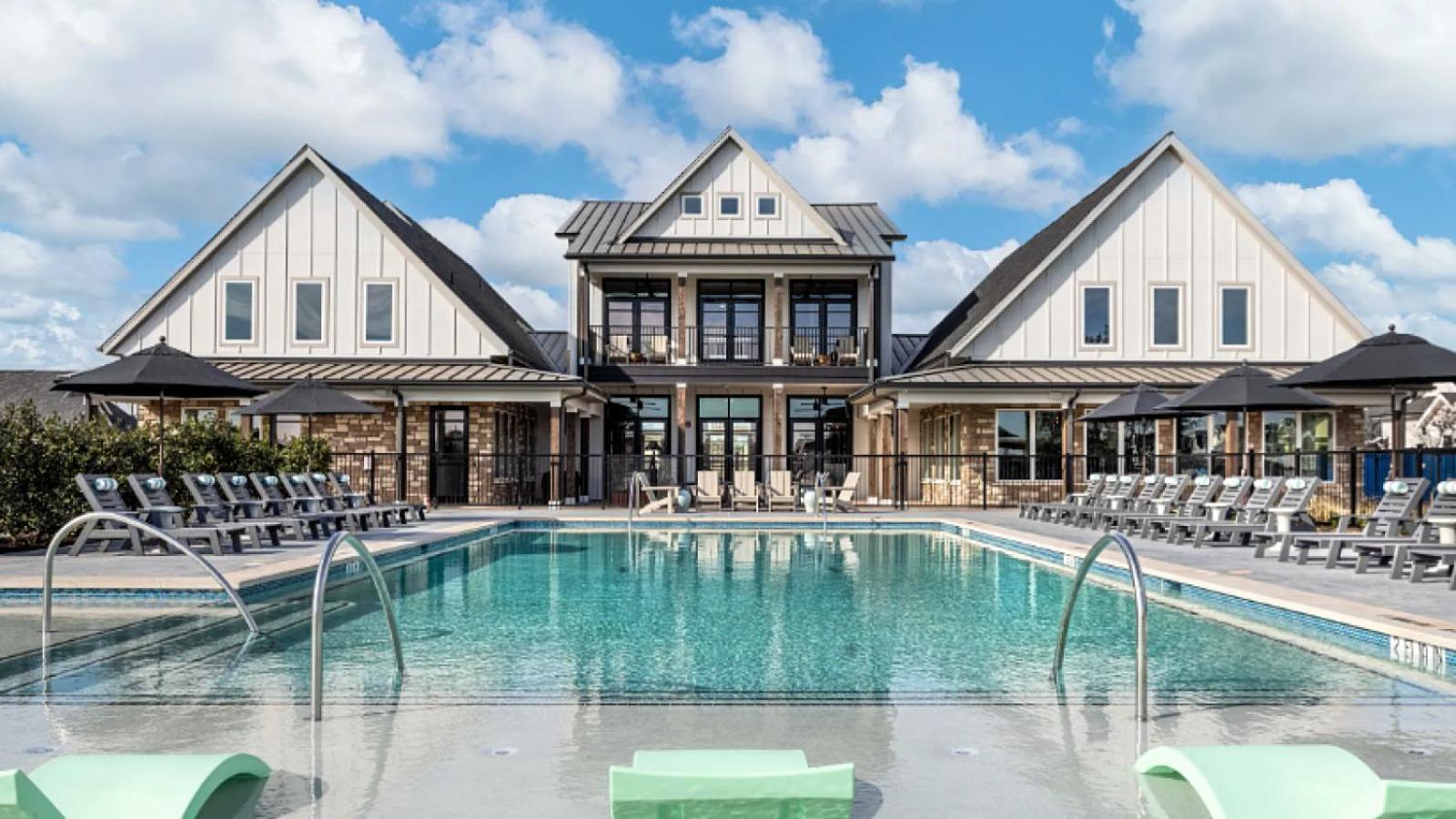 Landing At Skyline Prairie - 2 Bedrooms In Worth Apartamento