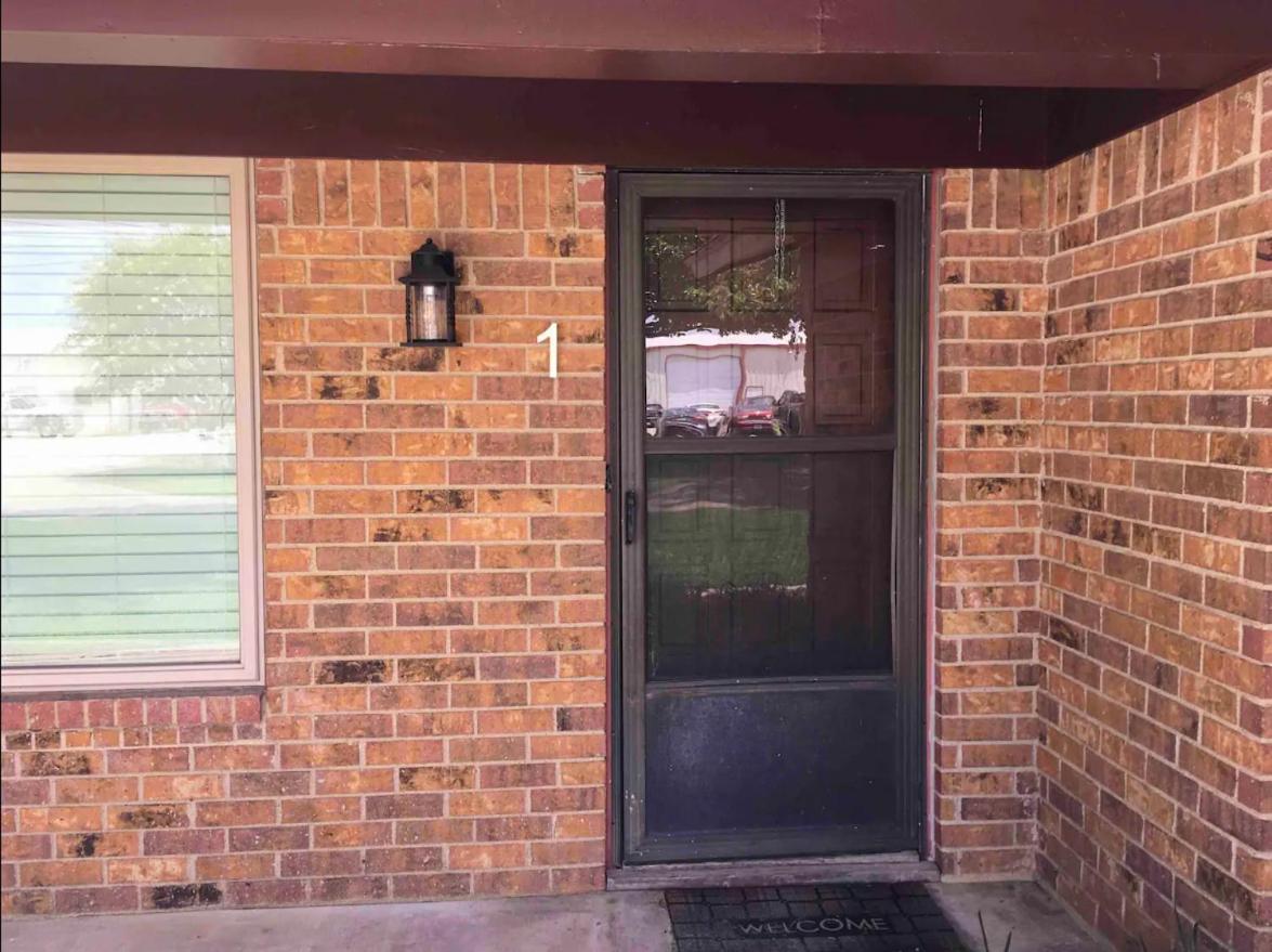 Pool Arcade Ping-pong Spacious Location Near Nascar By Vacation Your Way Holiday home