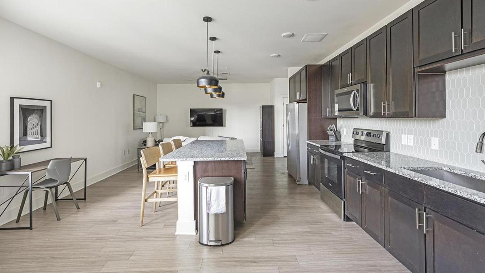 Landing At The Standard River District - 1 Bedroom In River District Apartment Fort Worth