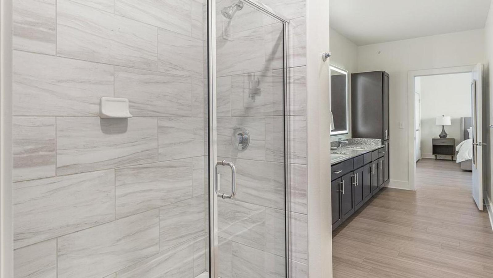 Landing At The Standard River District - 1 Bedroom In River District *