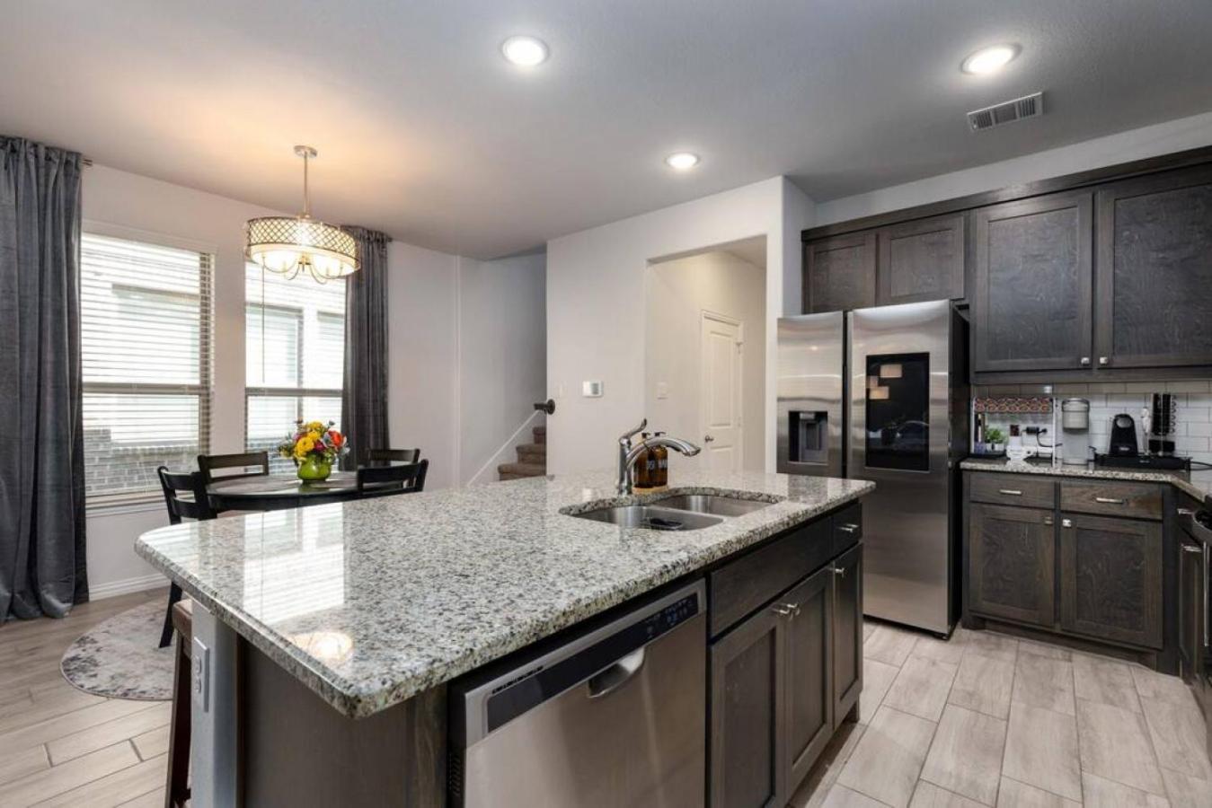 Holiday home Spacious Pet Friendly - 7 Miles To Eagle Mountain Fort Worth