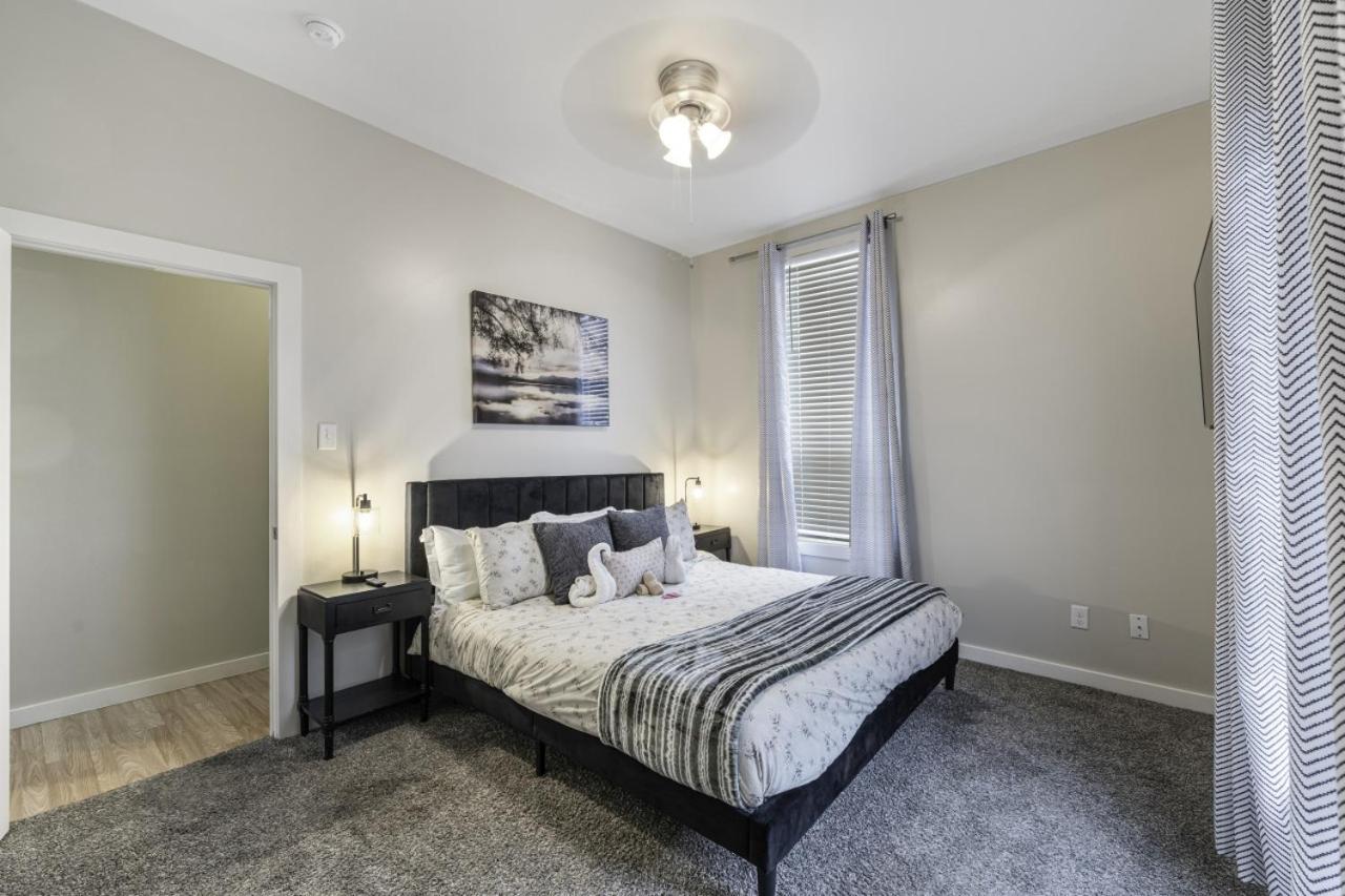 Holiday home Pet Friendly 3br 2bath Luxe Gem *