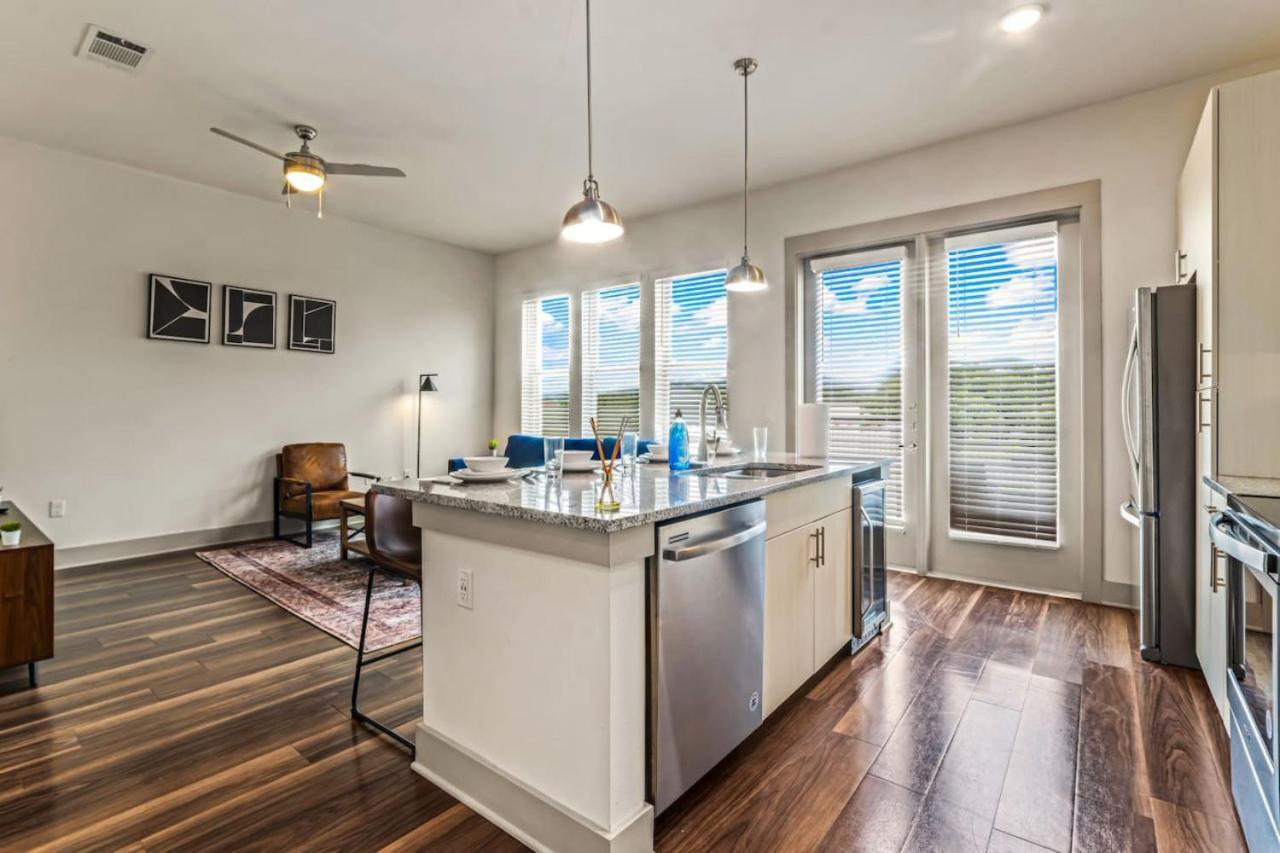 Elegant 2 Bd 2ba Retreat Ideal For Comfort Style Apartment