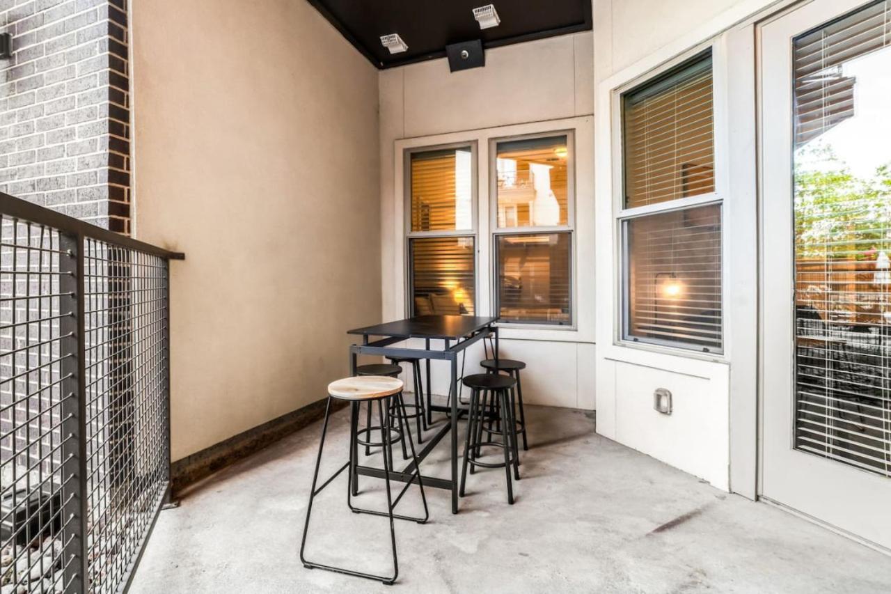 Elegant 2 Bd 2 Ba Retreat Ideal For Comfort Style