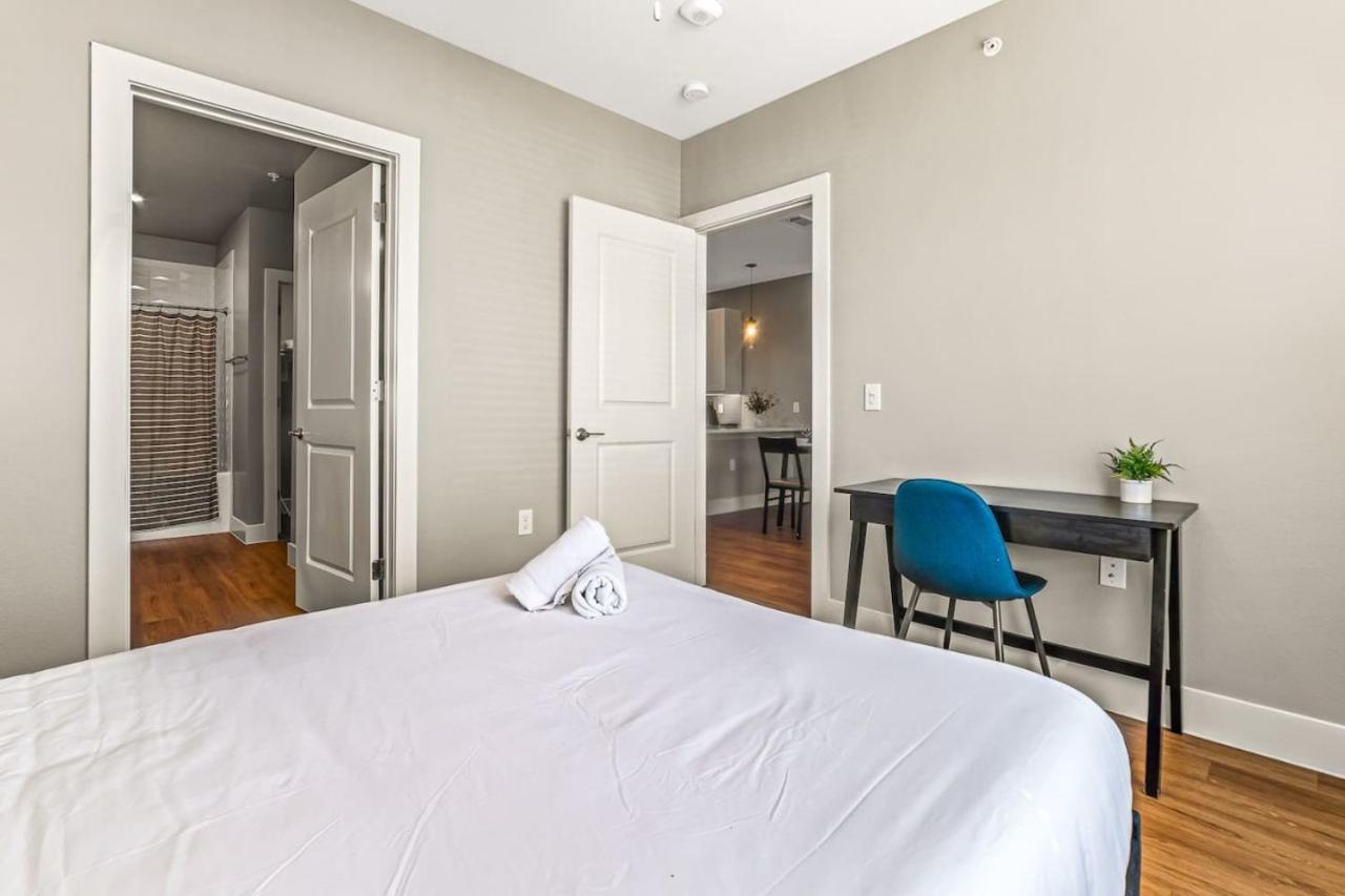 Delightful 1bd 1ba Beautiful Pool In Worth * Fort Worth